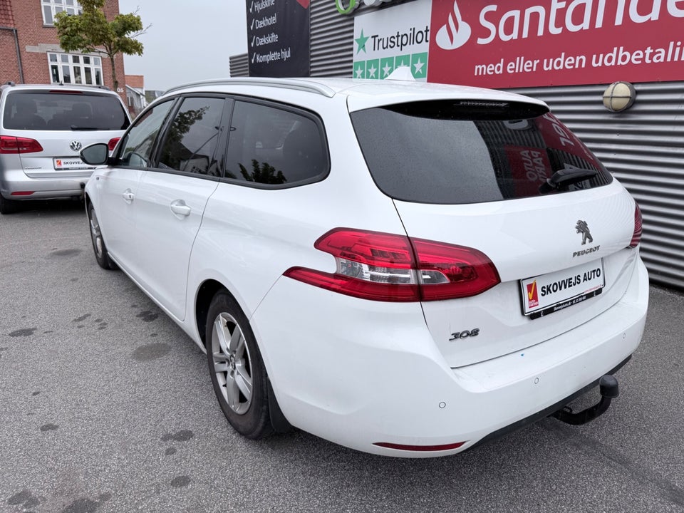 Peugeot 308 1,6 BlueHDi 120 Active SW 5d