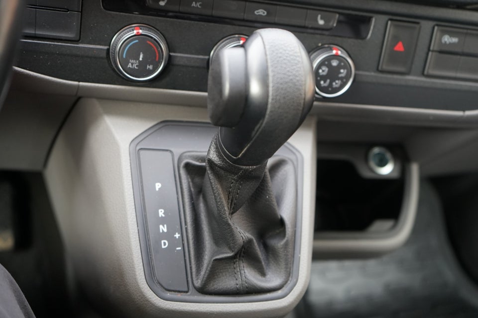 VW Transporter 2,0 TDi 150 Kassevogn DSG 4Motion lang