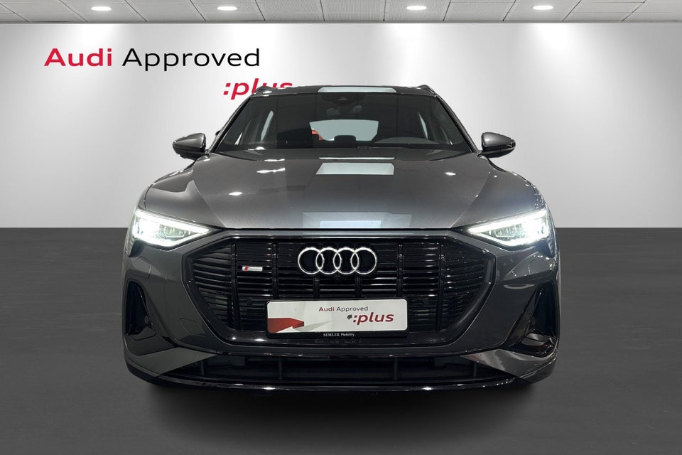 Audi e-tron 55 S-line quattro 5d