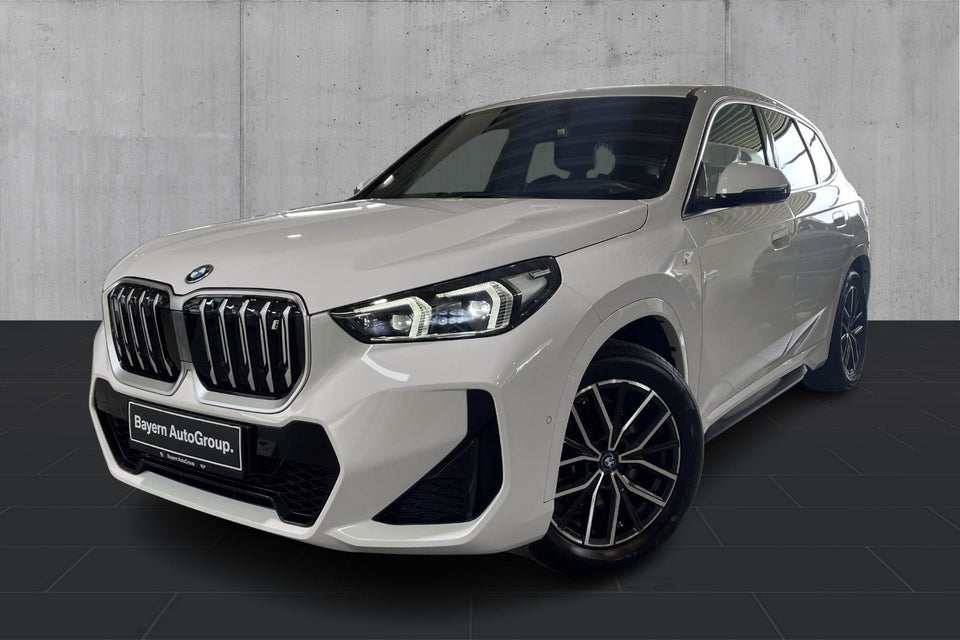 BMW iX1 xDrive30 M-Sport 5d