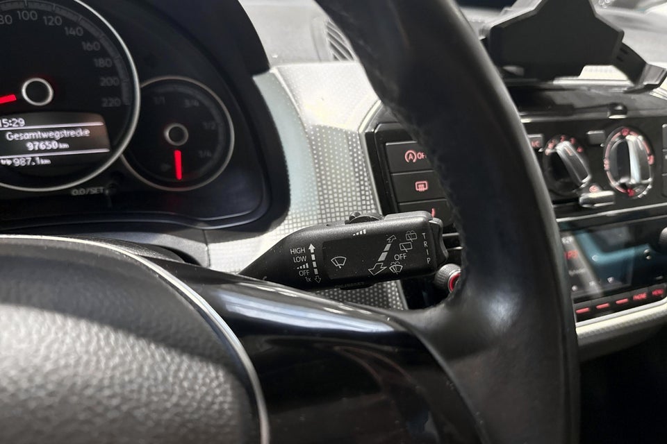 VW Up! 1,0 TSi 90 High Up! BMT 5d