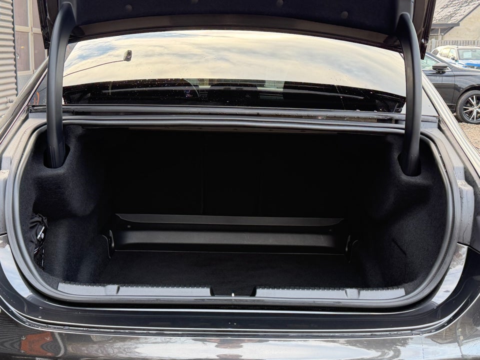 Mercedes EQE350+ AMG Line 4d