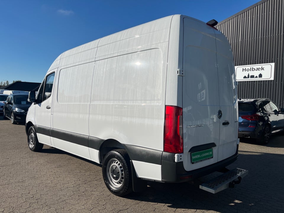 Mercedes Sprinter 317 2,0 CDi A2 Kassevogn aut. RWD