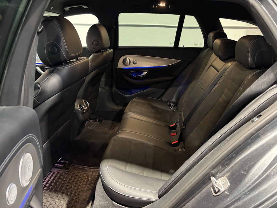 Mercedes E220 d 2,0 AMG Line stc. aut. 5d