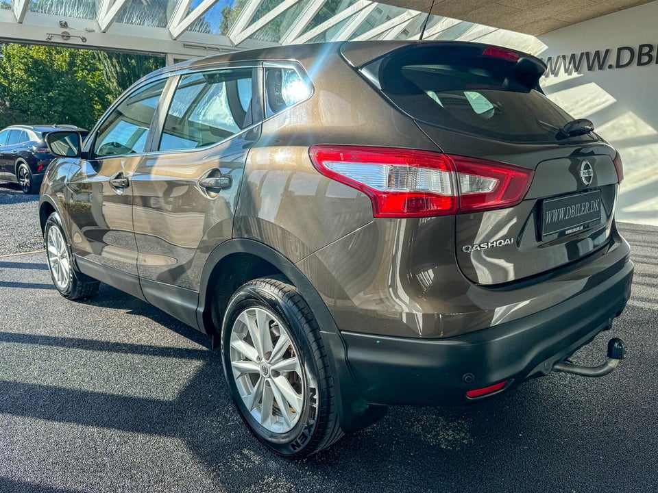 Nissan Qashqai 1,2 Dig-T 115 Acenta X-tr. 5d