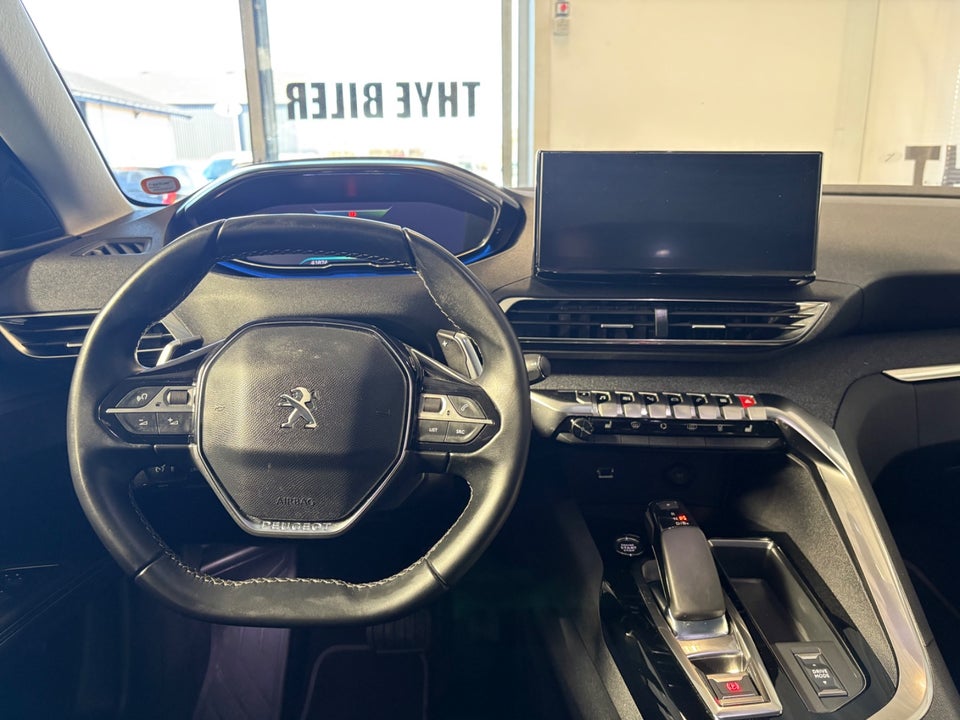 Peugeot 3008 1,6 Hybrid Selection Sport EAT8 5d