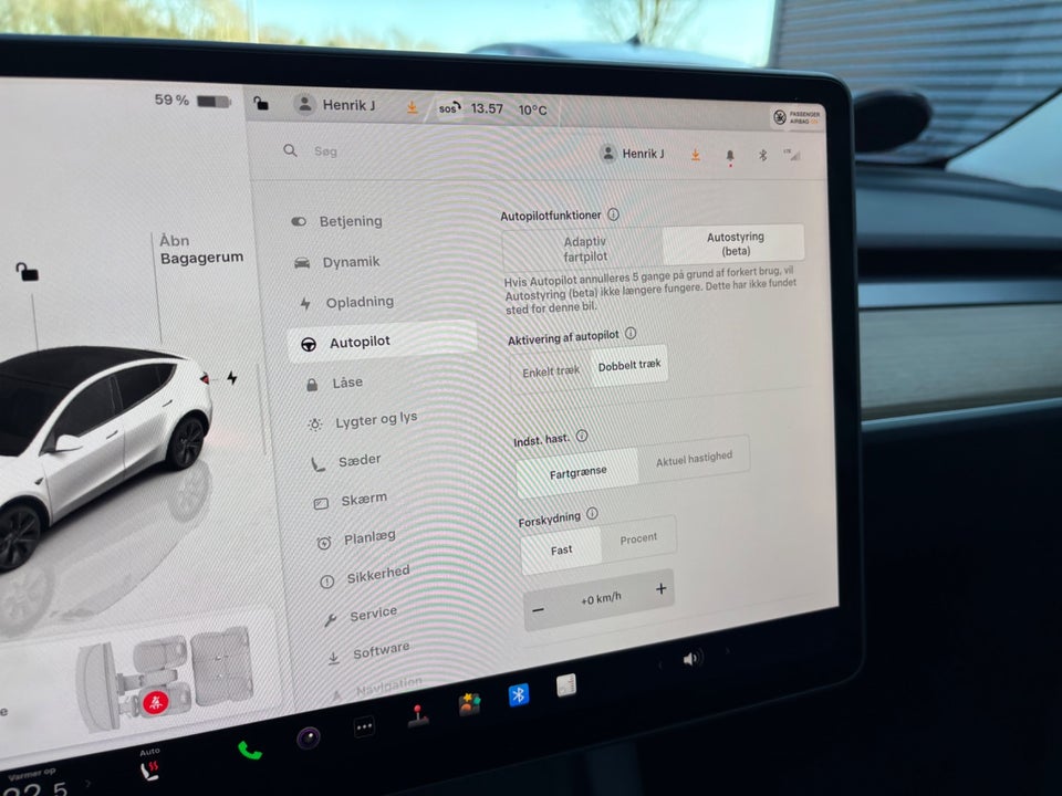 Tesla Model Y Long Range AWD 5d
