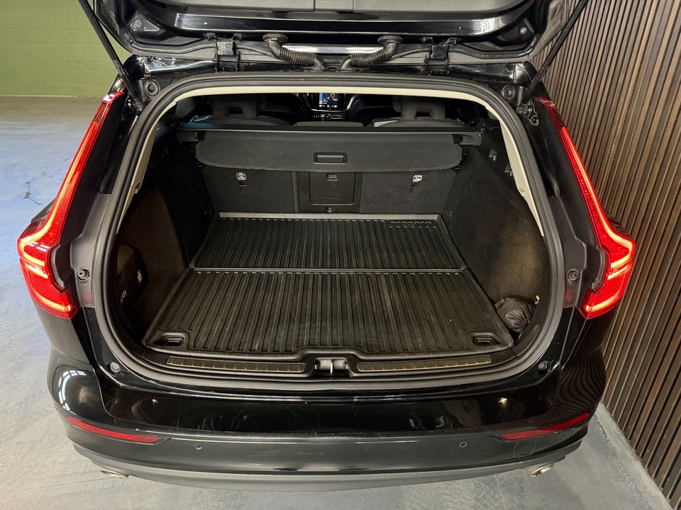 Volvo V60 2,0 D4 190 Momentum aut. 5d