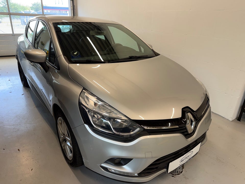 Renault Clio IV 0,9 TCe 90 Zen 5d