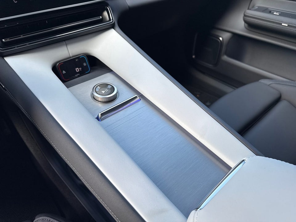 Polestar 4 Long Range AWD 5d