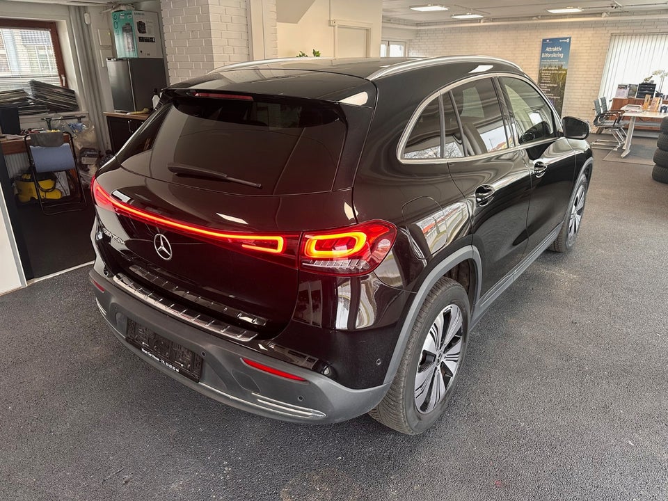 Mercedes EQA250+ Progressive 5d