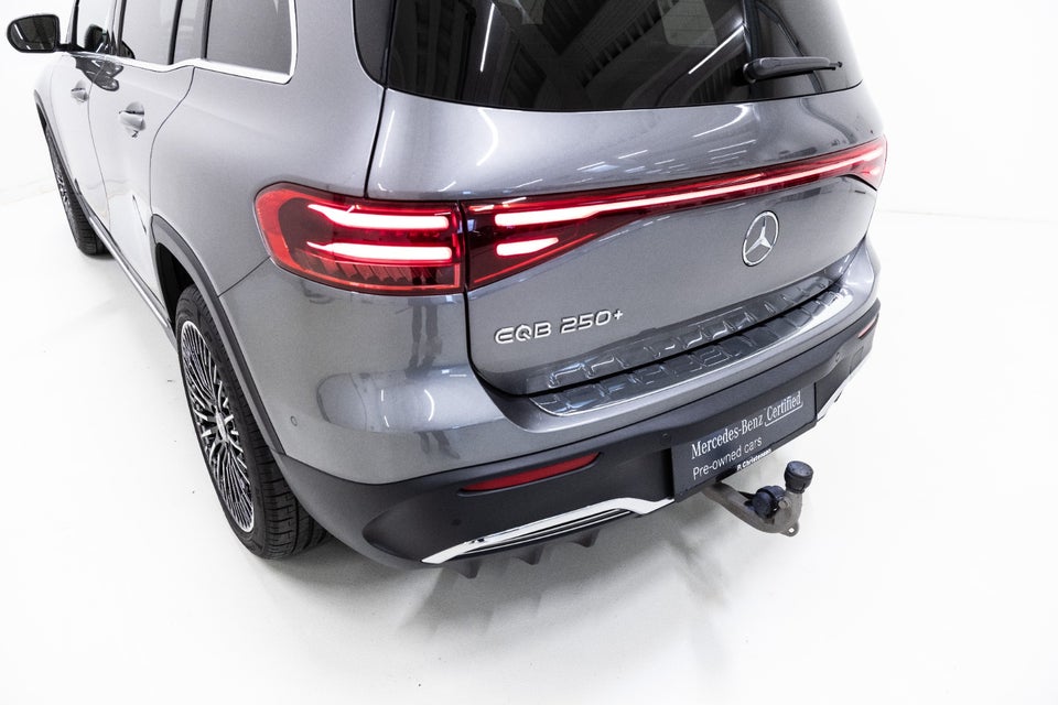 Mercedes EQB250+ AMG Advance 5d