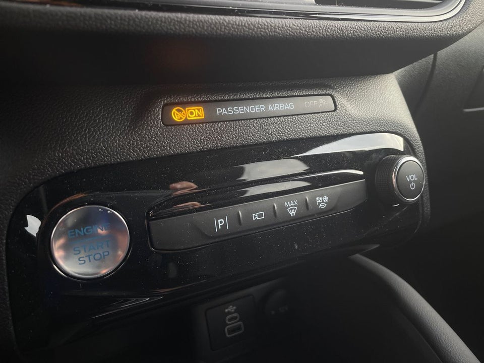 Ford Kuga 2,5 PHEV ST-Line X CVT 5d