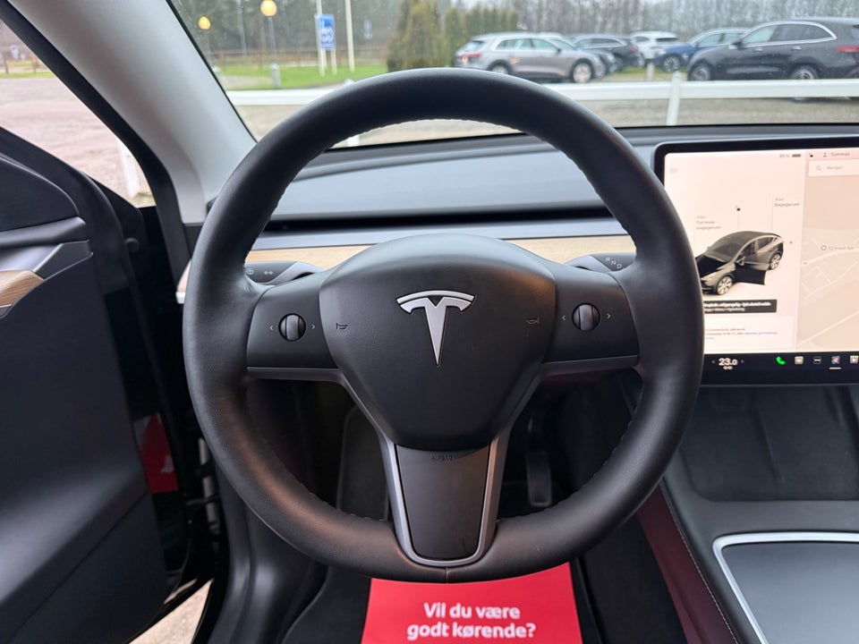 Tesla Model Y Long Range AWD 5d