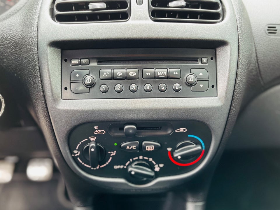 Peugeot 206 1,4 Performance 5d