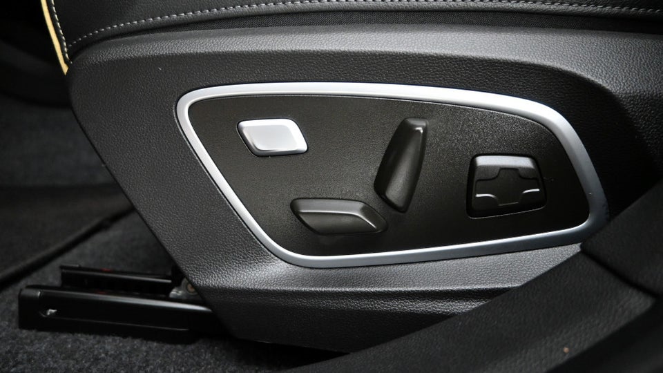 Renault Megane E-Tech 60 Iconic 5d