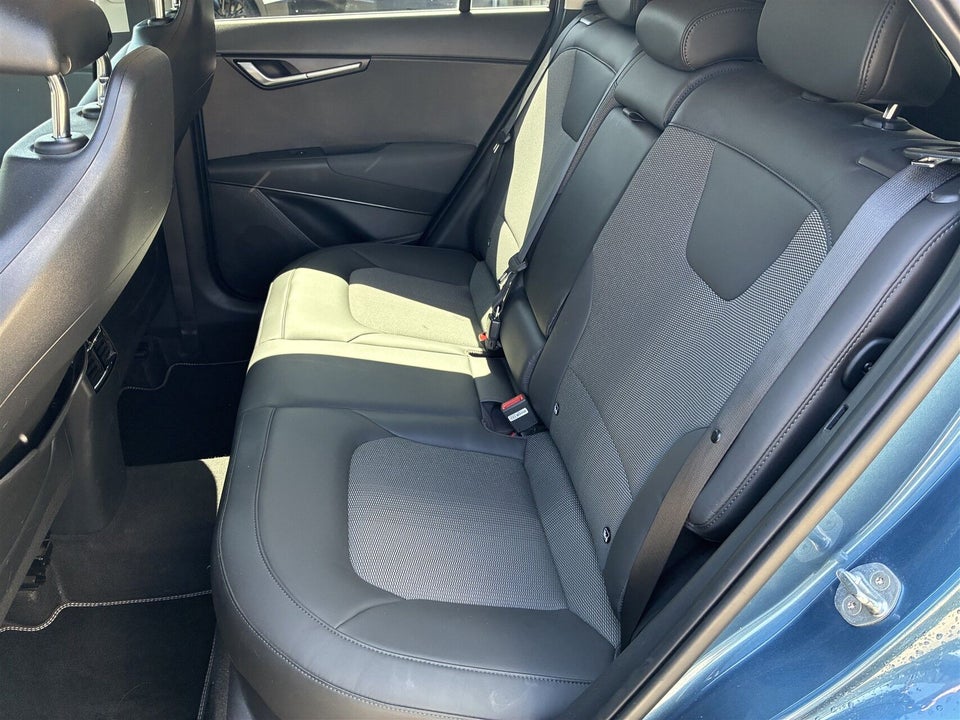 Kia Niro 1,6 PHEV Prestige DCT 5d