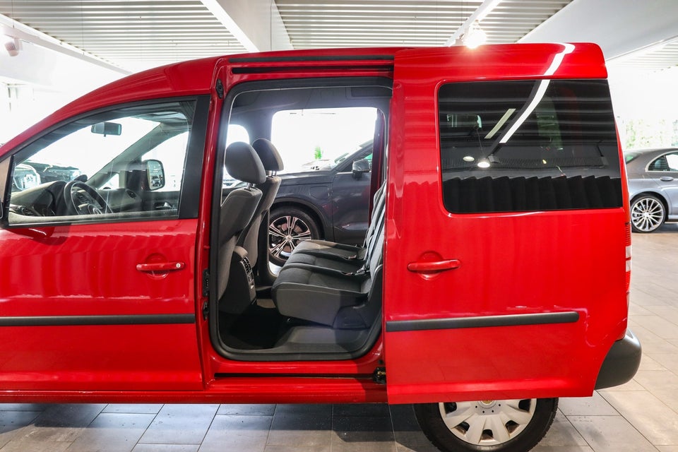 VW Caddy 1,6 TDi 75 Trendline BMT 5d