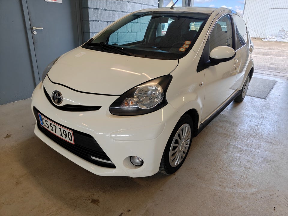 Toyota Aygo 1,0 VVT-i T2 5d