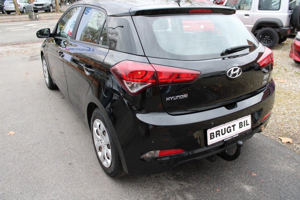 Hyundai i20 1,25 Trend 5d