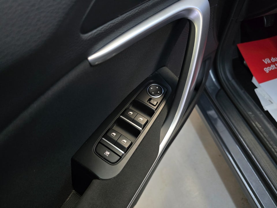 Kia Ceed 1,6 CRDi 136 Attraction SW 5d