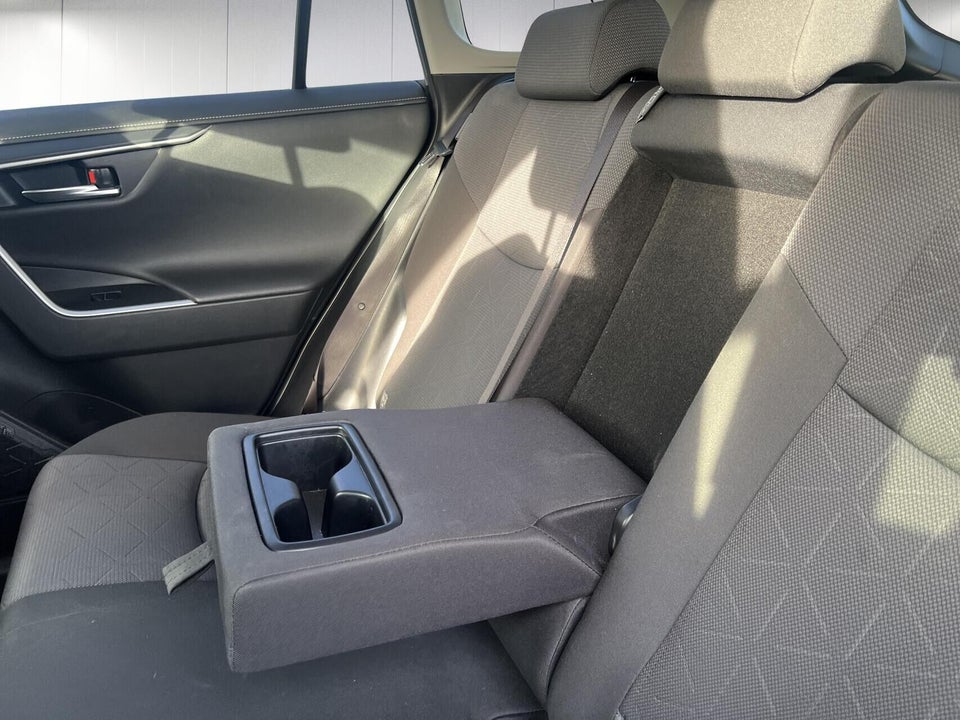 Toyota RAV4 2,5 Hybrid H3 MDS 5d