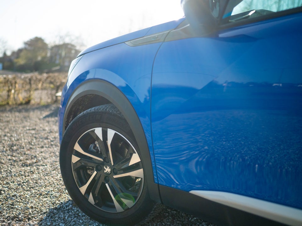 Peugeot e-2008 50 Allure 5d