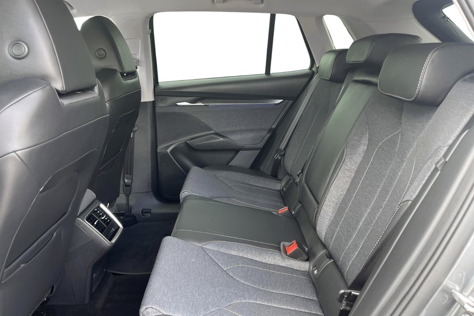 Skoda Elroq 60 iV Premium 5d
