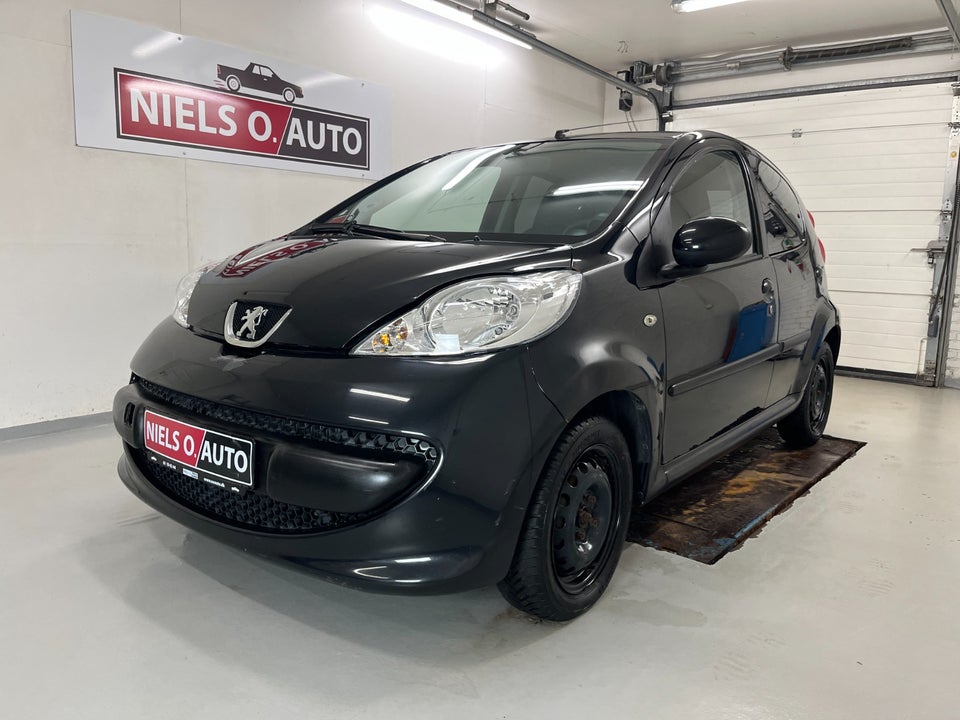 Peugeot 107 1,0  5d