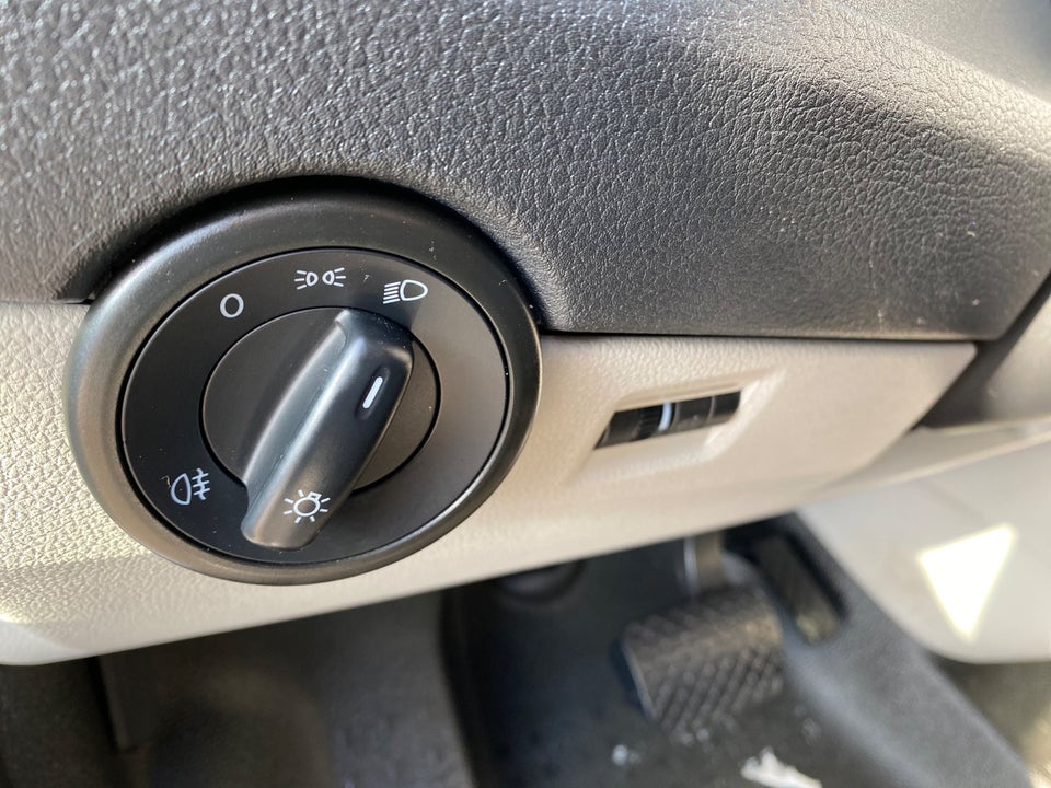 VW Transporter 2,0 TDi 150 Mandskabsvogn DSG