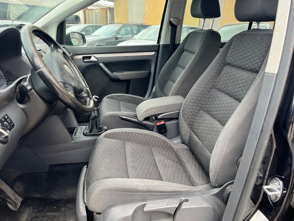 VW Touran 1,4 TSi 140 Trendline 7prs 5d