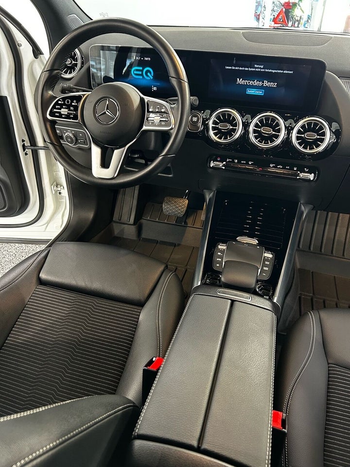 Mercedes EQA250 Progressive 5d