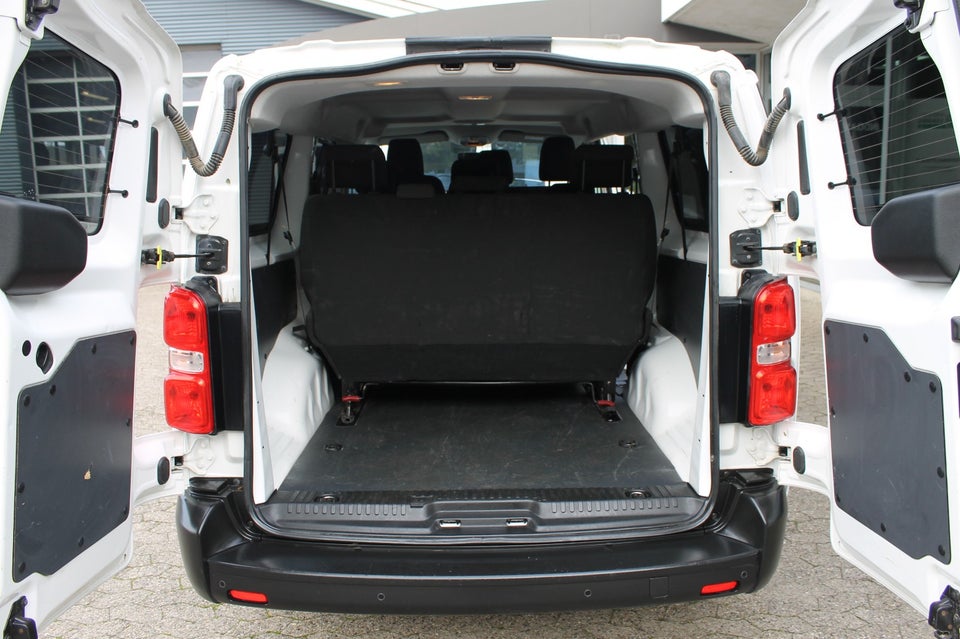 Toyota ProAce Verso 1,5 D 120 Long Combi 9prs 5d