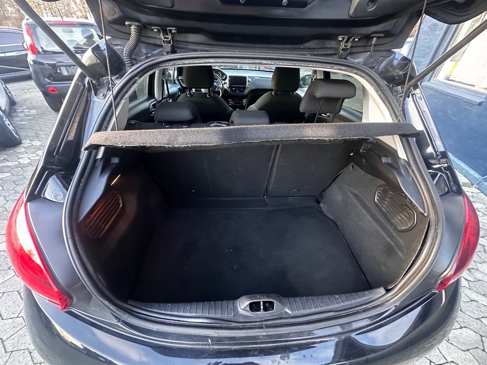 Peugeot 208 1,6 BlueHDi 75 Active 5d