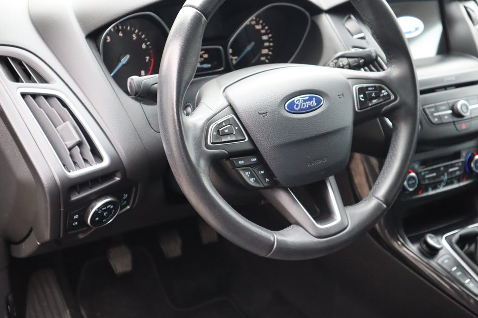 Ford Focus 1,0 SCTi 125 Titanium stc. 5d