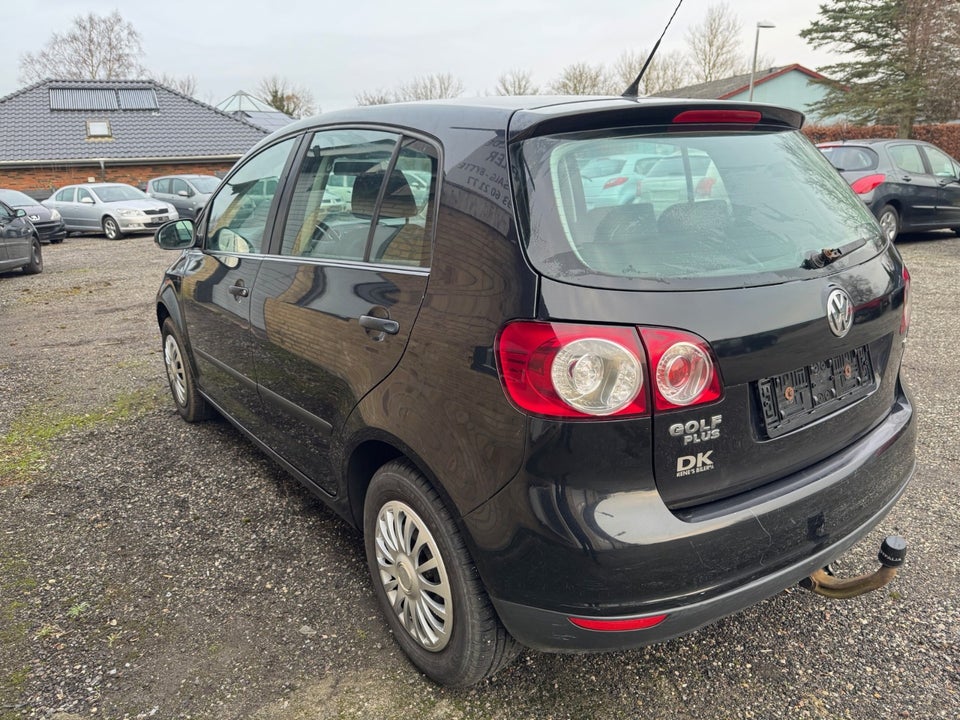 VW Golf Plus 1,6 Trendline 5d