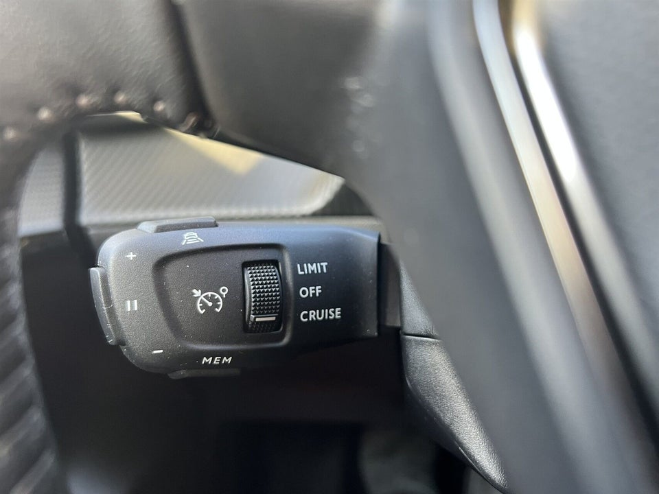 Peugeot 208 1,2 PureTech 100 Allure Pack 5d