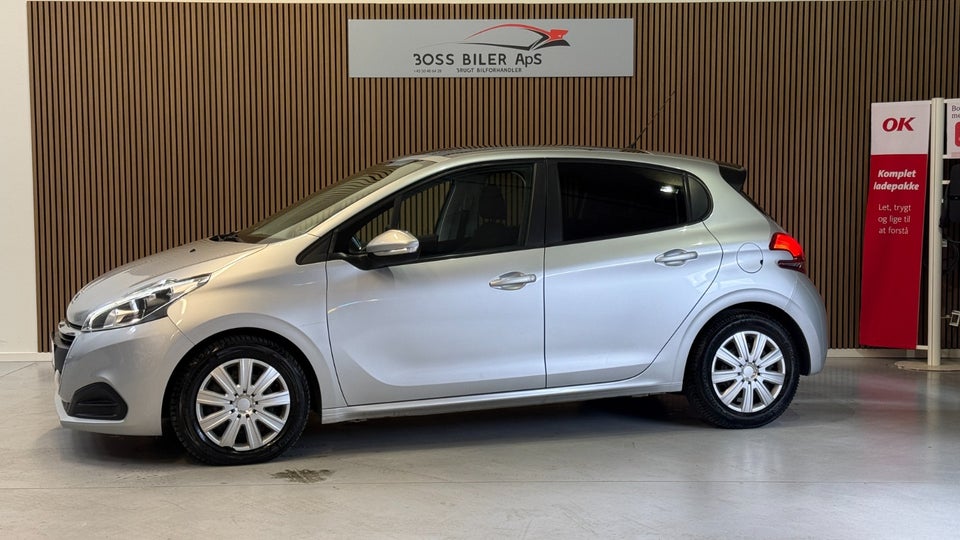Peugeot 208 1,6 BlueHDi 100 Desire Sky 5d