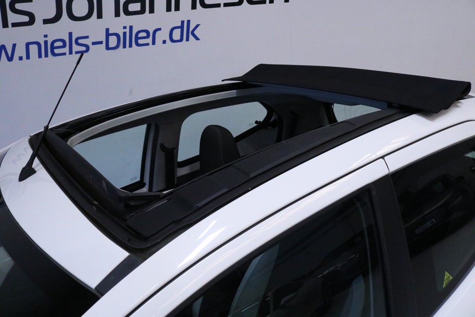 Toyota Aygo 1,0 VVT-i x-sky 5d