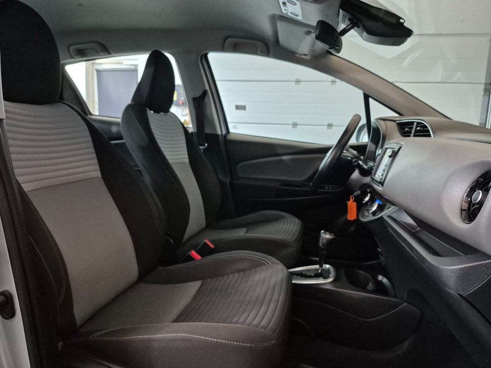 Toyota Yaris 1,5 Hybrid H2 e-CVT 5d