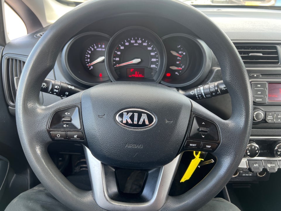 Kia Rio 1,2 CVVT Style+ 5d