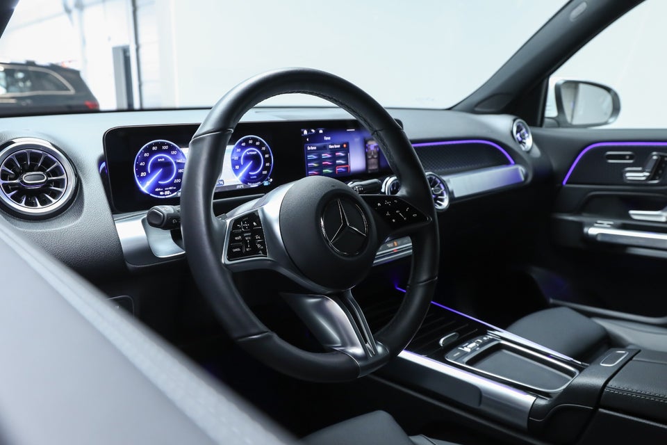 Mercedes EQB250+ Progressive Advance Plus 5d