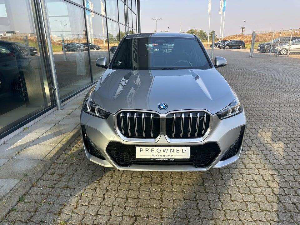 BMW iX1 xDrive30 M-Sport Premium 5d