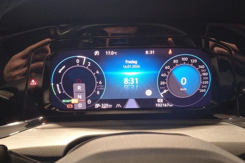 VW Golf VIII 1,4 GTE DSG 5d