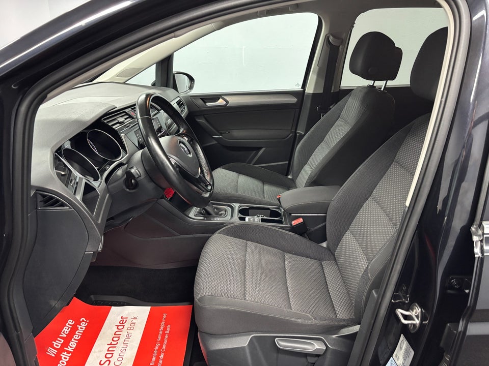 VW Touran 1,5 TSi 150 Comfortline Family DSG 7prs 5d
