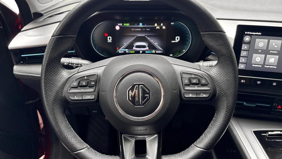 MG MG5 61 Luxury 5d