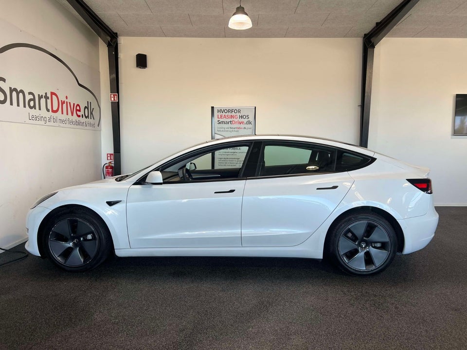 Tesla Model 3 Long Range AWD 4d