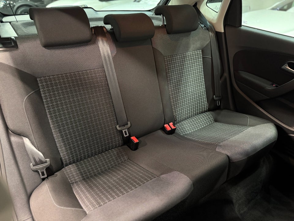 VW Polo 1,4 TDi 90 Comfortline BMT 5d