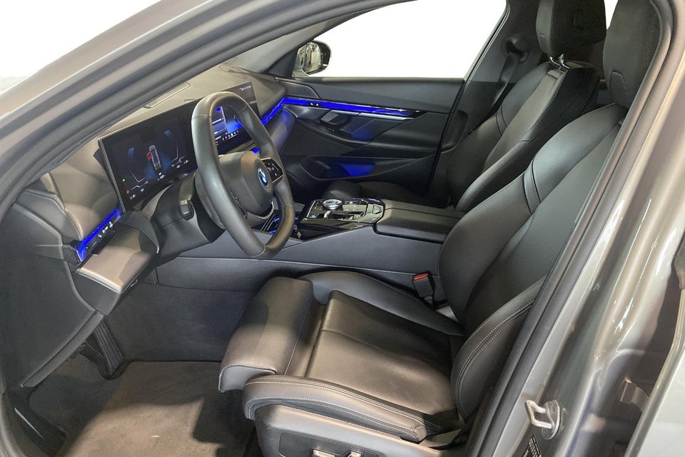 BMW i5 eDrive40 Sport Line 4d