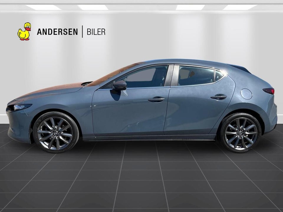 Mazda 3 2,0 SkyActiv-G 122 Sky 5d